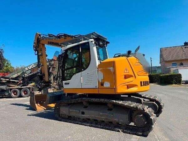 Liebherr R914 Compact S - Гусеничный экскаватор: фото 4 Liebherr R914 Compact S - Гусеничный экскаватор: фото 4