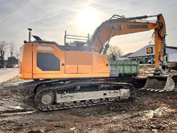 Liebherr R922 - Гусеничный экскаватор: фото 5 Liebherr R922 - Гусеничный экскаватор: фото 5