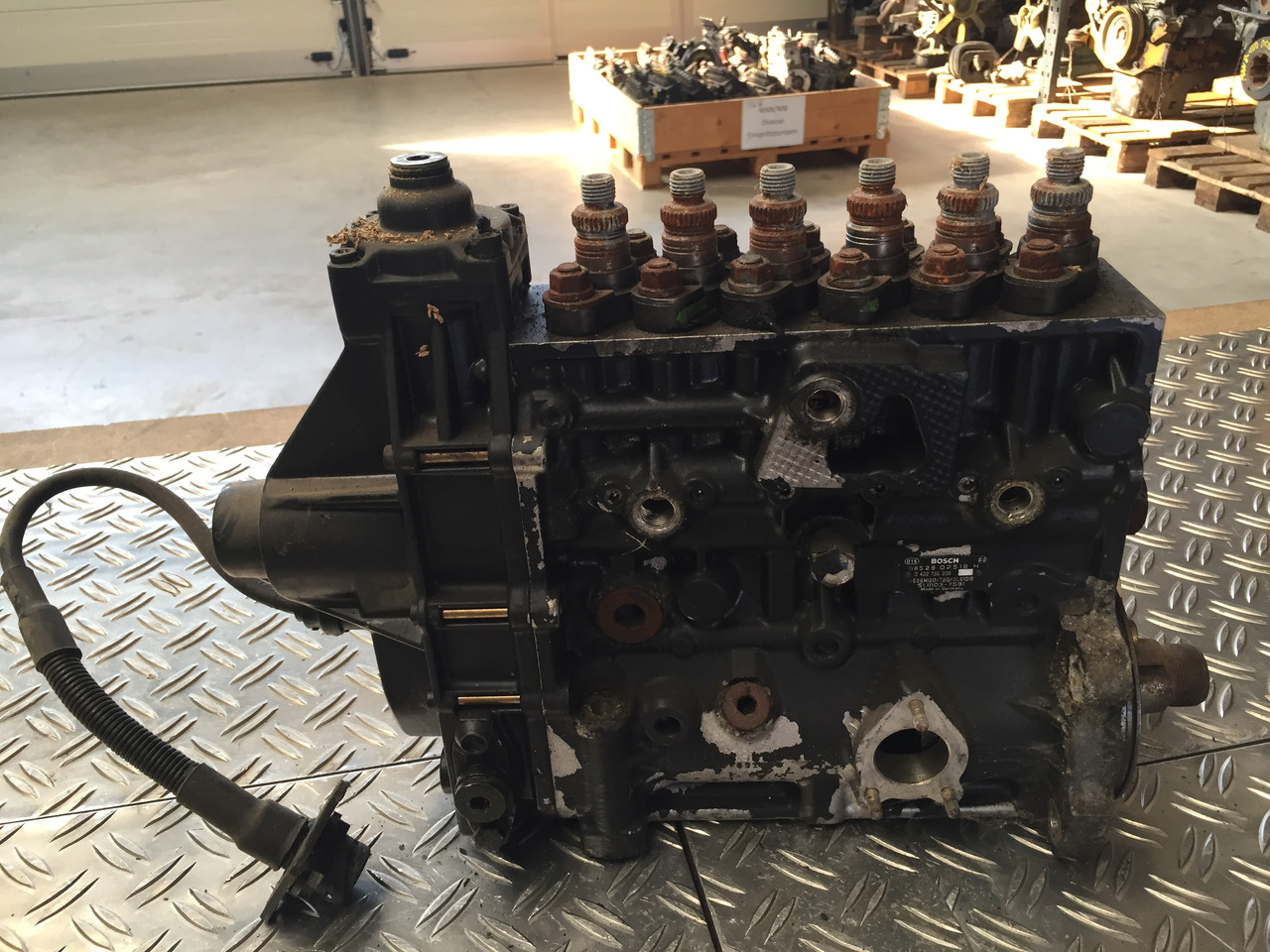 Топливный насос для Грузовиков Gebrauchte Elektr. Einspritzpumpe MAN 19.403, F2000, Artikel - Nr. : 51.11103 - 7591: фото 18