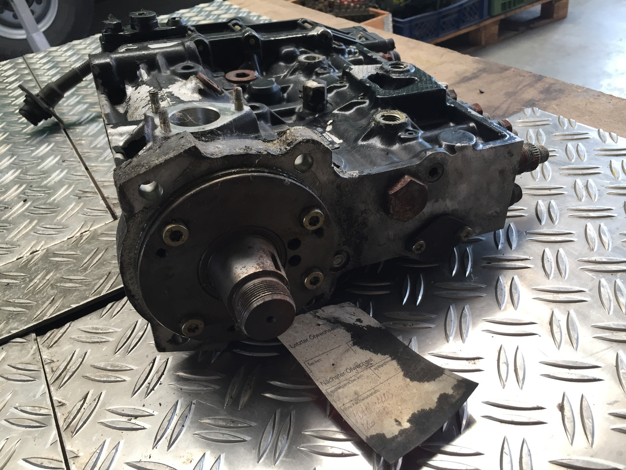 Топливный насос для Грузовиков Gebrauchte Elektr. Einspritzpumpe MAN 19.403, F2000, Artikel - Nr. : 51.11103 - 7591: фото 16