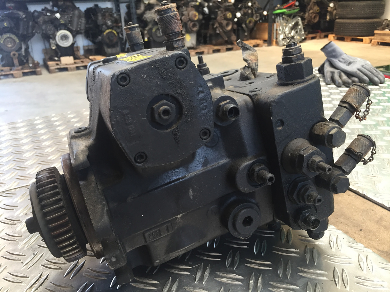 Gebrauchte Hydraulikpumpe VOLVO Radlader L40 B, Artikel - Nr. : 4905051 - Гидравлический насос для Грузовиков: фото 4 Gebrauchte Hydraulikpumpe VOLVO Radlader L40 B, Artikel - Nr. : 4905051 - Гидравлический насос для Грузовиков: фото 4