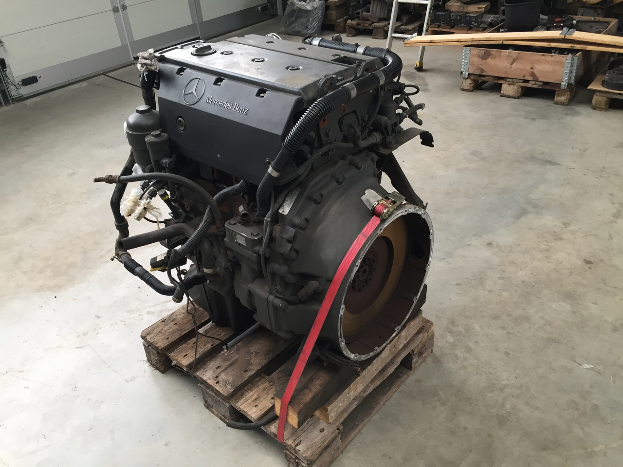 ---Gebrauchter Motor MB Atego 818, Motortyp: OM 904 LA, Euro 4 - Двигатель для Грузовиков: фото 2 ---Gebrauchter Motor MB Atego 818, Motortyp: OM 904 LA, Euro 4 - Двигатель для Грузовиков: фото 2