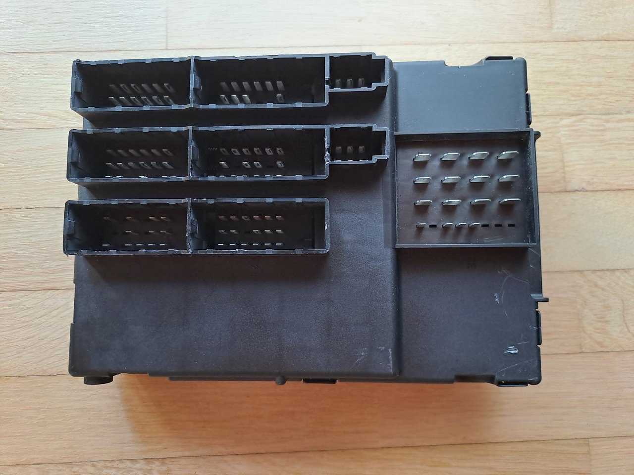 Gebrauchtes MAN TGL / TG2 Steuergerät Zentraler Bordrechner, Artikel - Nr. : 81.25806 - 7096 - Блок управления для Грузовиков: фото 2 Gebrauchtes MAN TGL / TG2 Steuergerät Zentraler Bordrechner, Artikel - Nr. : 81.25806 - 7096 - Блок управления для Грузовиков: фото 2