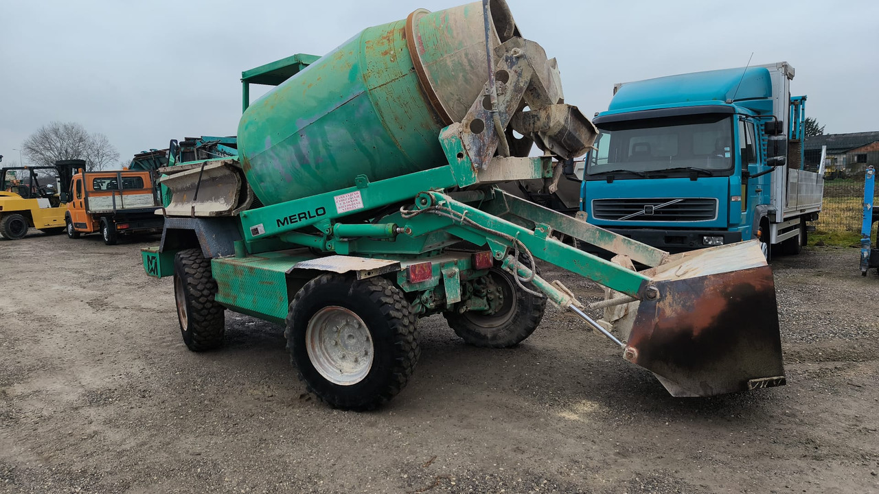 MERLO - Автобетоносмеситель: фото 1 MERLO - Автобетоносмеситель: фото 1