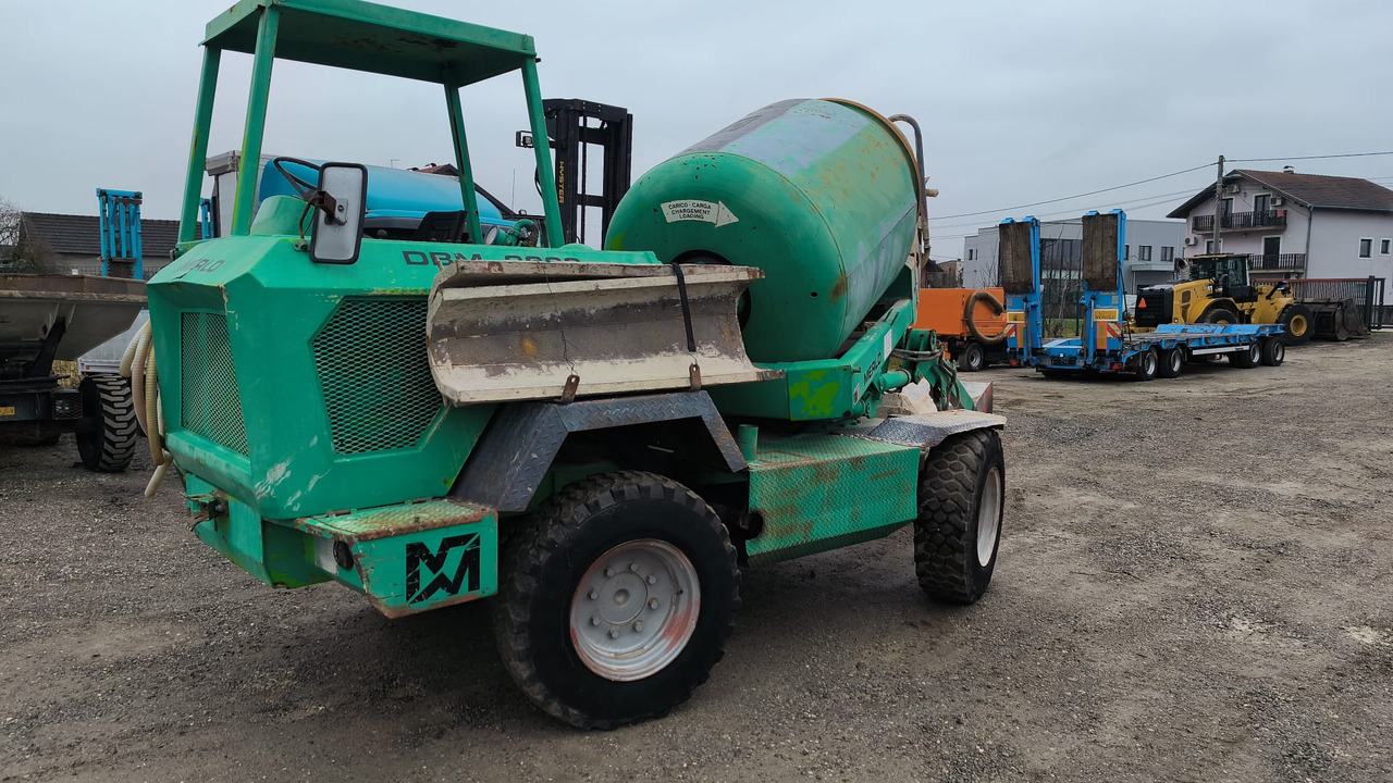 MERLO - Автобетоносмеситель: фото 2 MERLO - Автобетоносмеситель: фото 2