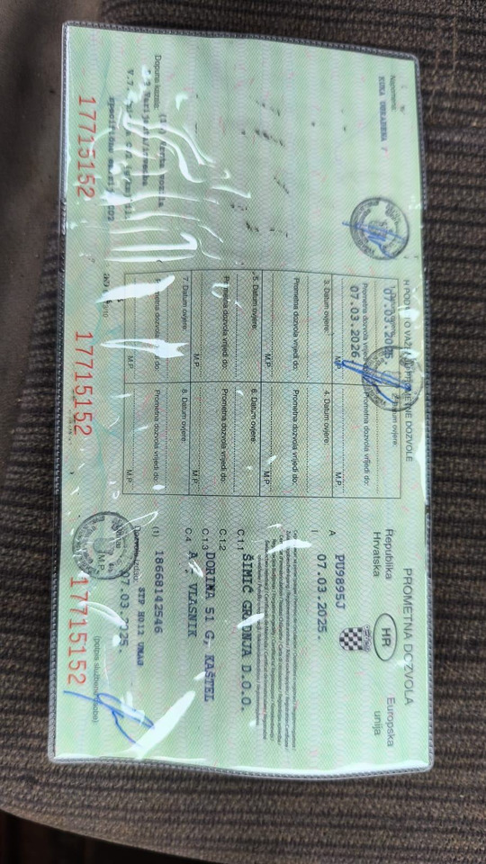 Mazda B-2500 1 - Легковой автомобиль: фото 3 Mazda B-2500 1 - Легковой автомобиль: фото 3