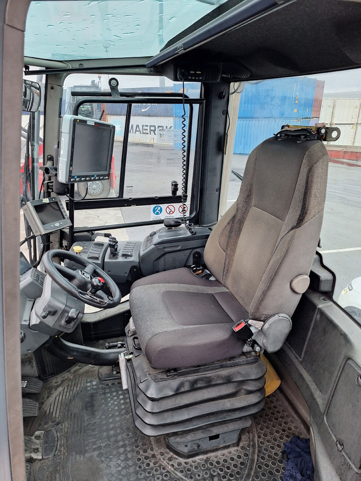 KALMAR DCG 100 45 ES7 - Контейнерный погрузчик: фото 3 KALMAR DCG 100 45 ES7 - Контейнерный погрузчик: фото 3