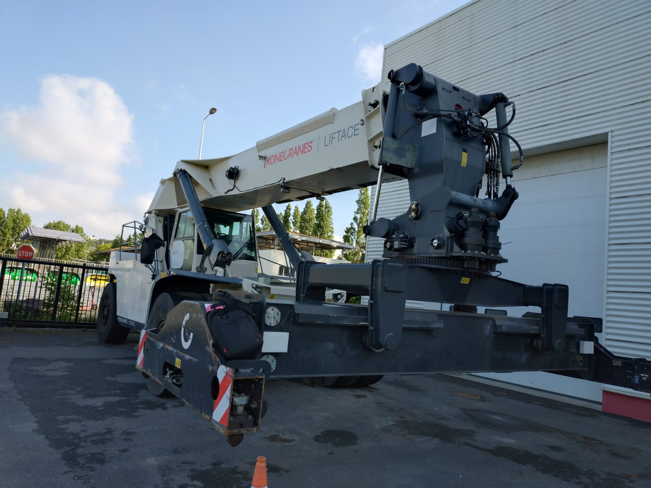 KONECRANES LiftAce 5-31 - Ричстакер: фото 1 KONECRANES LiftAce 5-31 - Ричстакер: фото 1