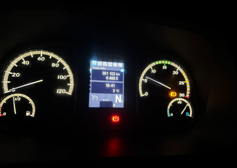 Mercedes-Benz ATEGO 1527 /EURO 6 /KONTENER+WINDA/IZOTERMA/ASO/NISKI PRZEBIEG/ - Рефрижератор: фото 2 Mercedes-Benz ATEGO 1527 /EURO 6 /KONTENER+WINDA/IZOTERMA/ASO/NISKI PRZEBIEG/ - Рефрижератор: фото 2