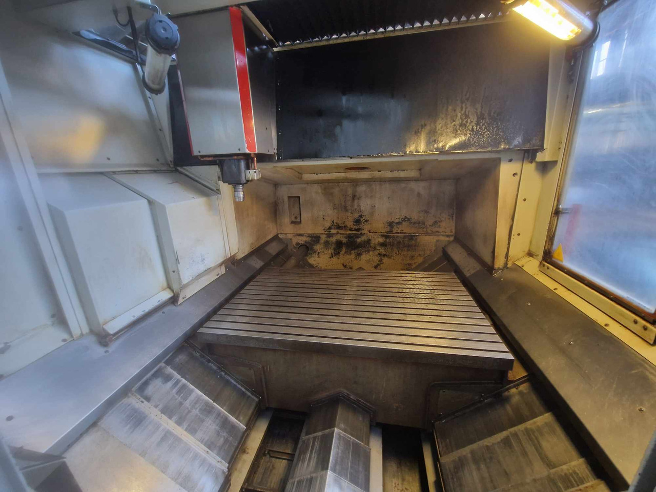 HERMLE C 1200 - Обрабатывающий центр с ЧПУ: фото 4 HERMLE C 1200 - Обрабатывающий центр с ЧПУ: фото 4