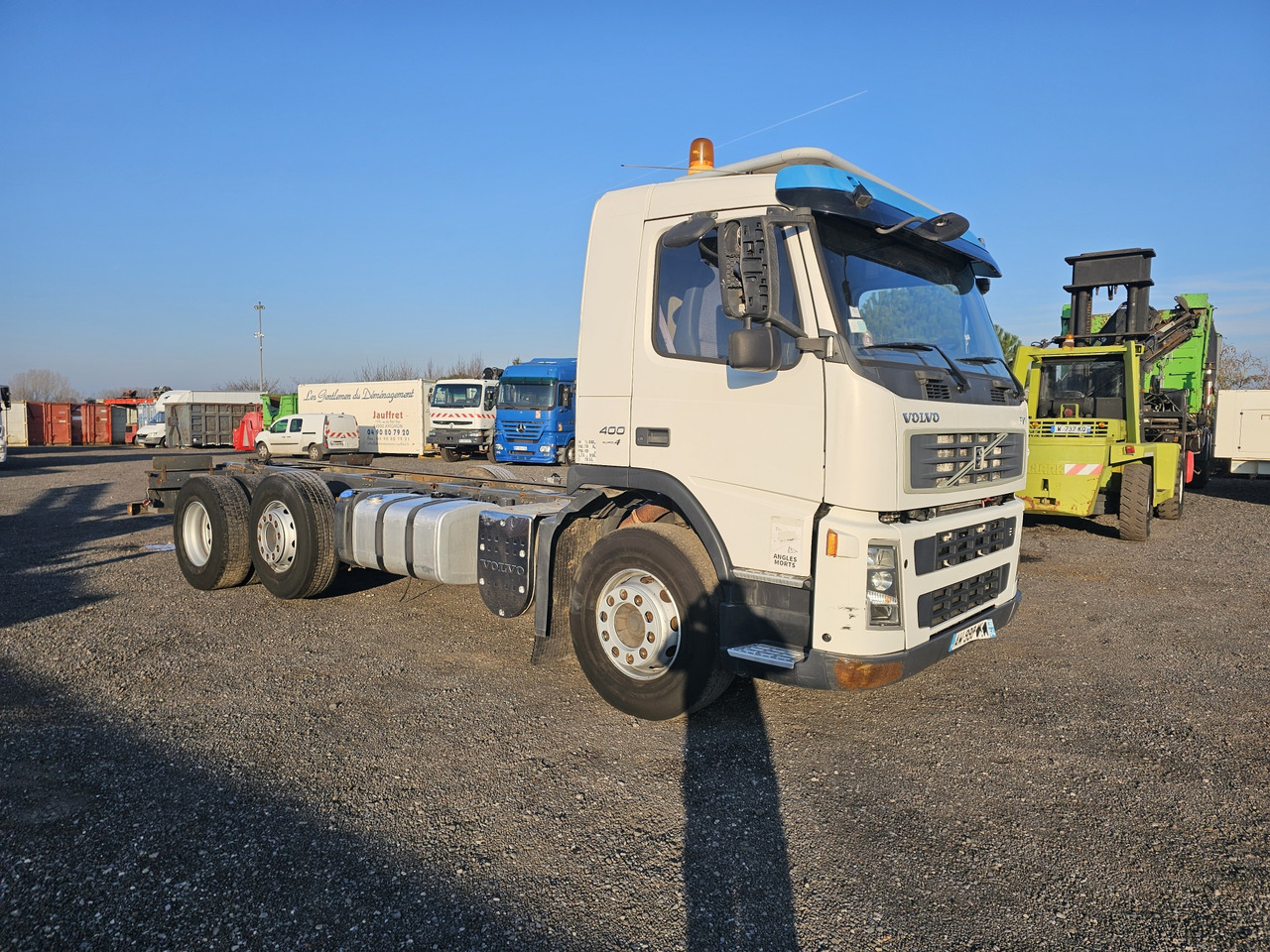 VOLVO FM400 - Грузовик-шасси: фото 2 VOLVO FM400 - Грузовик-шасси: фото 2