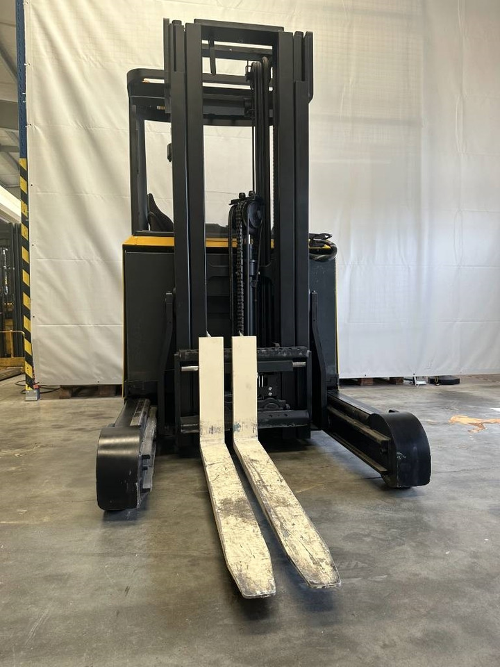 Yale MR14 - Ричтрак: фото 5 Yale MR14 - Ричтрак: фото 5