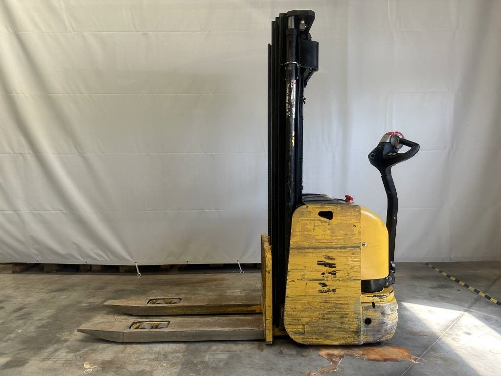 Yale ms12 - Штабелер: фото 1 Yale ms12 - Штабелер: фото 1