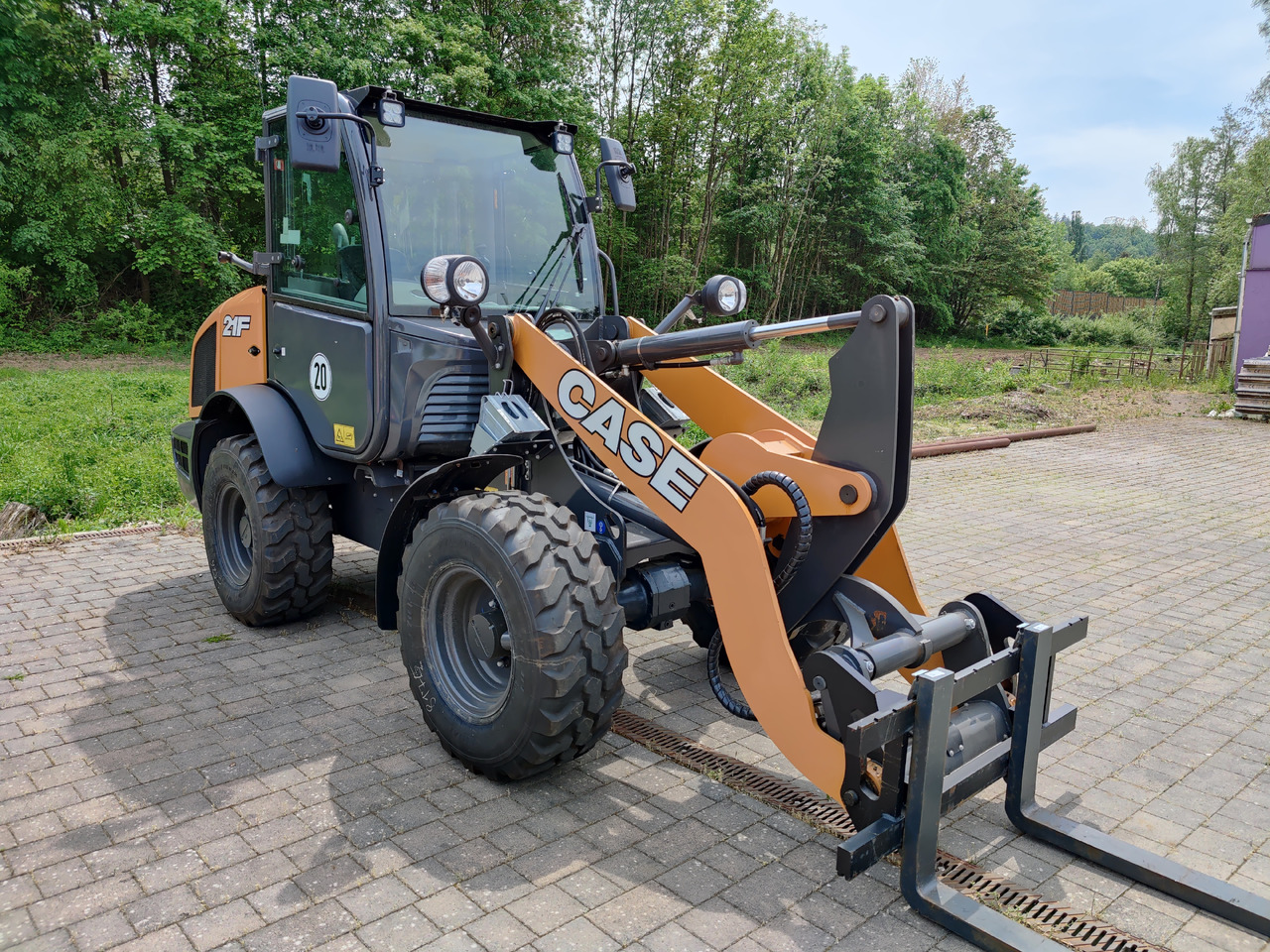 Case 021F STD ZB Radlader*AHK*Deluxe Kabine Radlader ZB mit Schaufel und Gabel Klima HZG Arbeitsscheinwerfer 2.hydraul.Zusatzkreis - Колёсный погрузчик: фото 3 Case 021F STD ZB Radlader*AHK*Deluxe Kabine Radlader ZB mit Schaufel und Gabel Klima HZG Arbeitsscheinwerfer 2.hydraul.Zusatzkreis - Колёсный погрузчик: фото 3