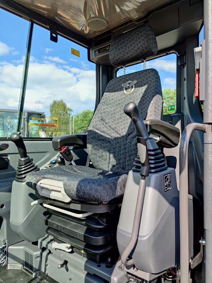 Новый Мини-экскаватор Case CX60C: фото 7 Новый Мини-экскаватор Case CX60C: фото 7