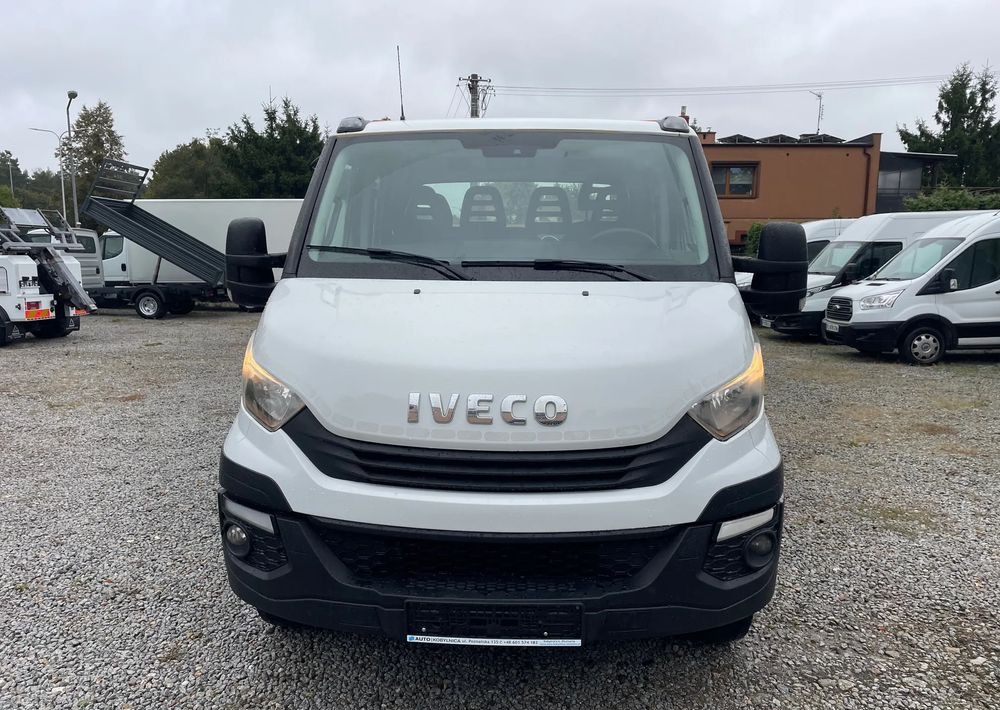 Iveco Daily 70C18 Pomoc drogowa Laweta 2017r - Эвакуатор: фото 2 Iveco Daily 70C18 Pomoc drogowa Laweta 2017r - Эвакуатор: фото 2