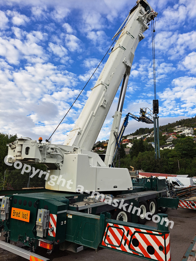 Liebherr LTM 1250-5.1 - Вседорожный кран: фото 3 Liebherr LTM 1250-5.1 - Вседорожный кран: фото 3