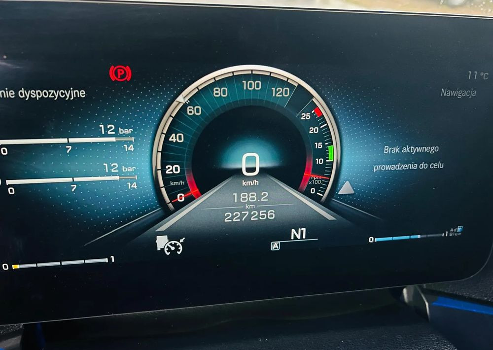 Mercedes-Benz ACTROS 1845 GIGASPACE - Тягач: фото 4 Mercedes-Benz ACTROS 1845 GIGASPACE - Тягач: фото 4