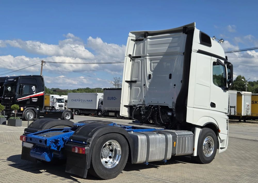 Mercedes-Benz ACTROS 1848 - Тягач: фото 4 Mercedes-Benz ACTROS 1848 - Тягач: фото 4