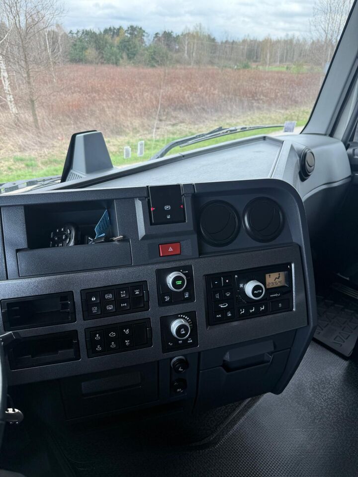 Тягач RENAULT T 520 [ Copy ]: фото 12