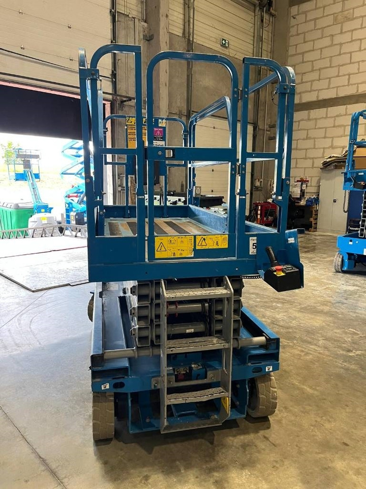 Genie GS 2646 - Ножничный подъемник: фото 4 Genie GS 2646 - Ножничный подъемник: фото 4