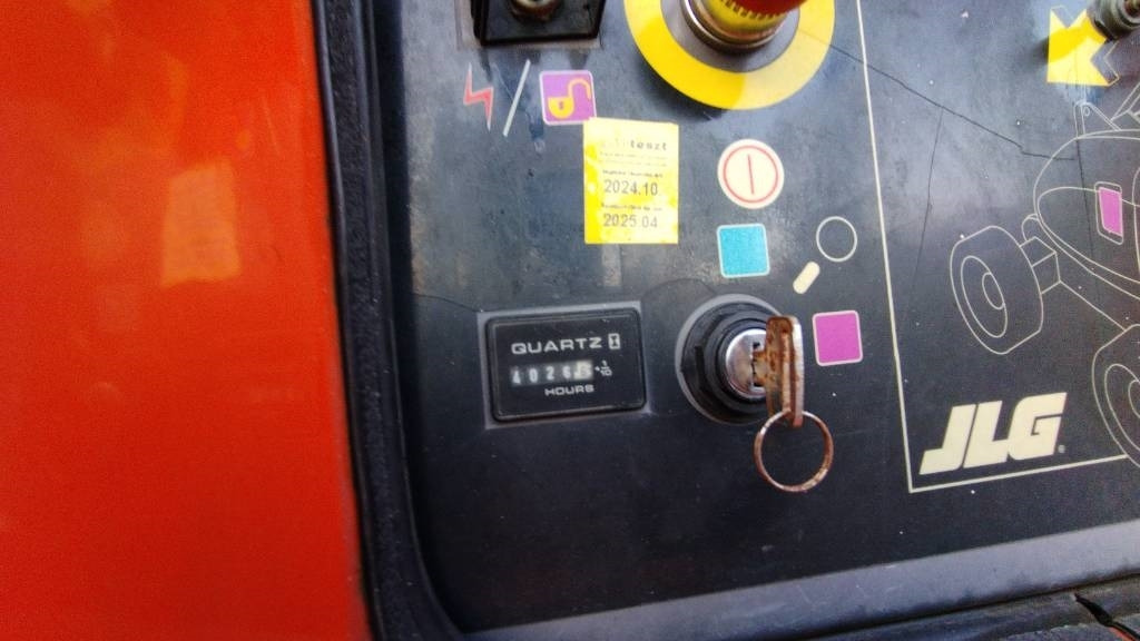 JLG 800 AJ - Коленчатый подъемник: фото 5 JLG 800 AJ - Коленчатый подъемник: фото 5