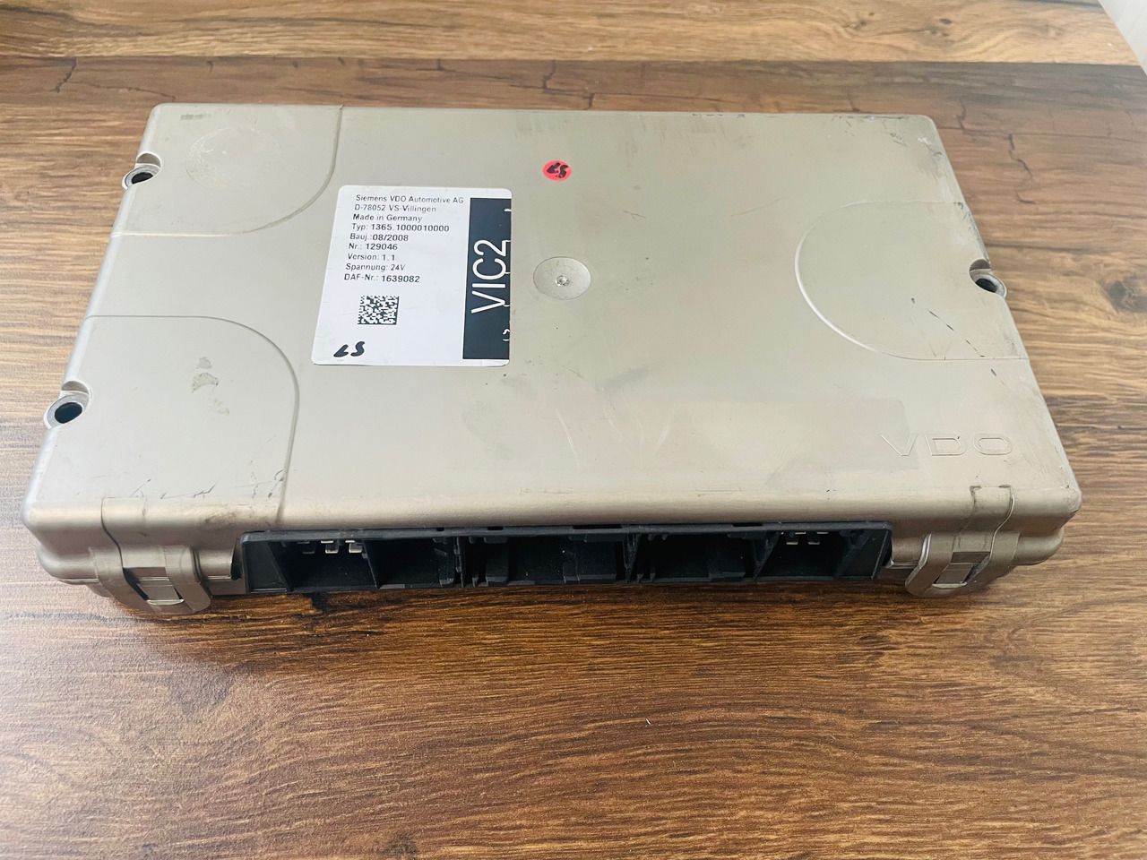 DAF Control Unit VIC2 used - Блок управления для Грузовиков: фото 1 DAF Control Unit VIC2 used - Блок управления для Грузовиков: фото 1