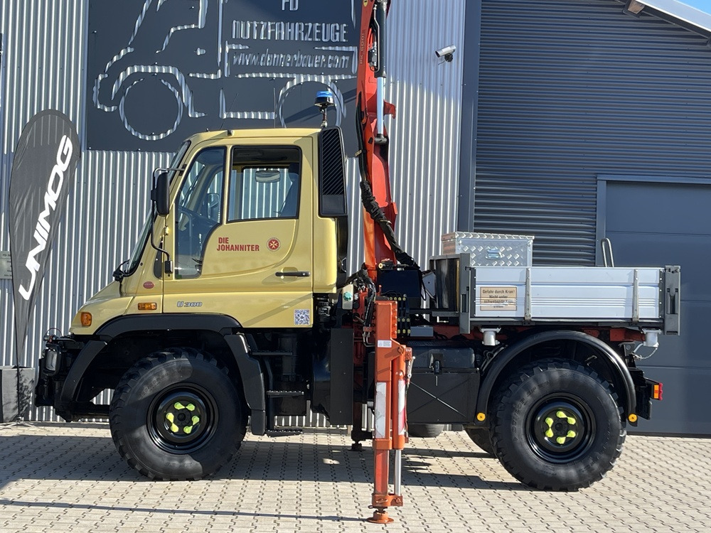 Unimog Unimog U300 mit Mega Kran , erst 28 Tkm - Автоманипулятор: фото 4 Unimog Unimog U300 mit Mega Kran , erst 28 Tkm - Автоманипулятор: фото 4