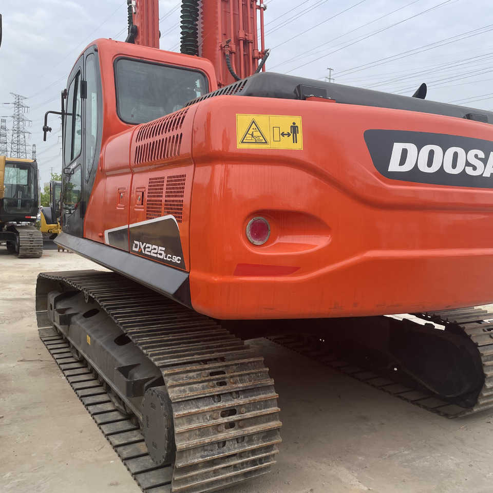 DOOSAN DX225LC-9C - Гусеничный экскаватор: фото 4 DOOSAN DX225LC-9C - Гусеничный экскаватор: фото 4