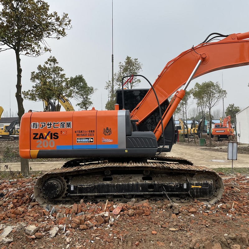 HITACHI ZX200-3G - Гусеничный экскаватор: фото 4 HITACHI ZX200-3G - Гусеничный экскаватор: фото 4