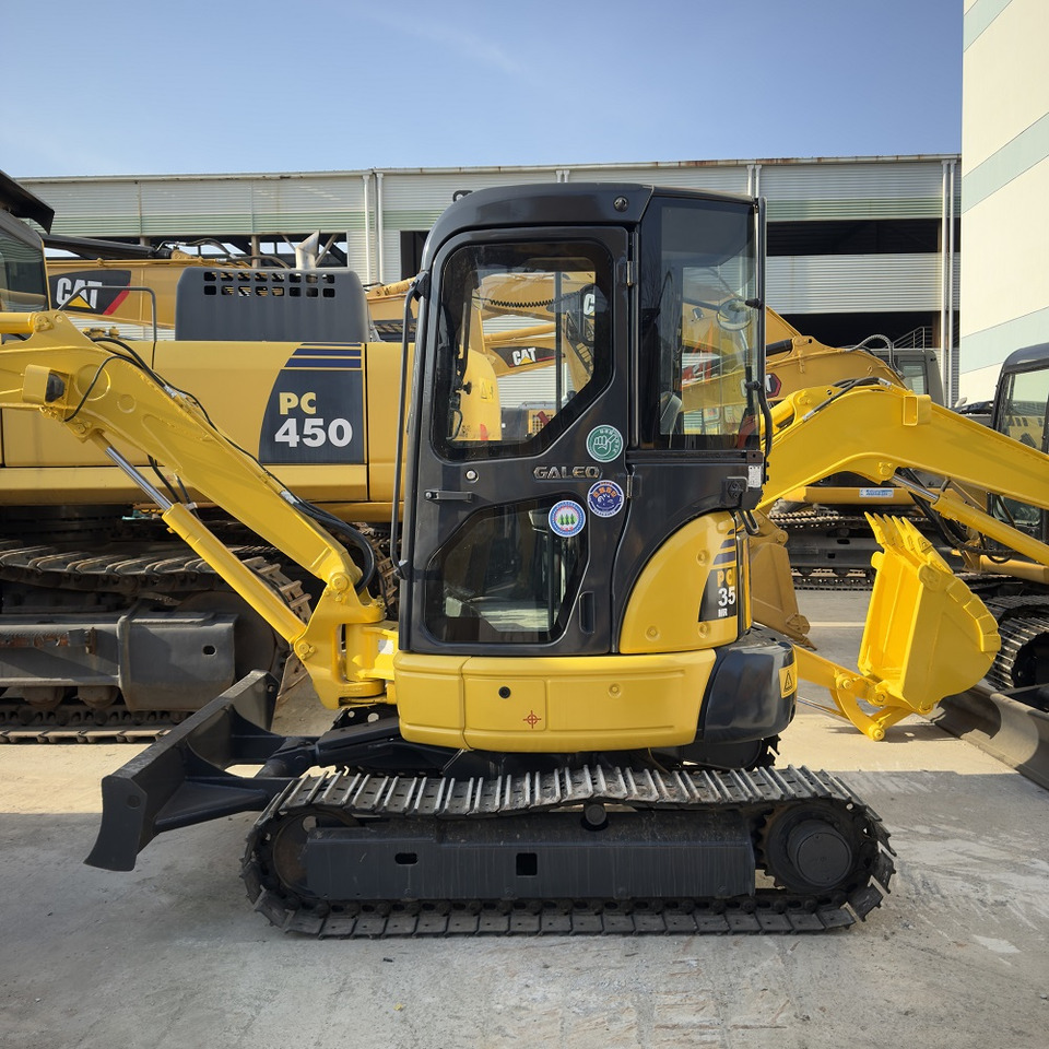 KOMATSU PC35MR-2 - Мини-экскаватор: фото 1 KOMATSU PC35MR-2 - Мини-экскаватор: фото 1