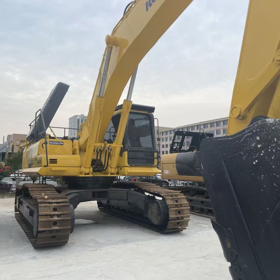 KOMATSU PC450 - Гусеничный экскаватор: фото 5 KOMATSU PC450 - Гусеничный экскаватор: фото 5