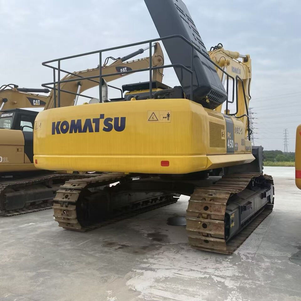 KOMATSU PC450 - Гусеничный экскаватор: фото 4 KOMATSU PC450 - Гусеничный экскаватор: фото 4