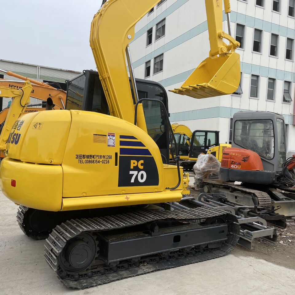 KOMATSU PC70-8 - Мини-экскаватор: фото 3 KOMATSU PC70-8 - Мини-экскаватор: фото 3