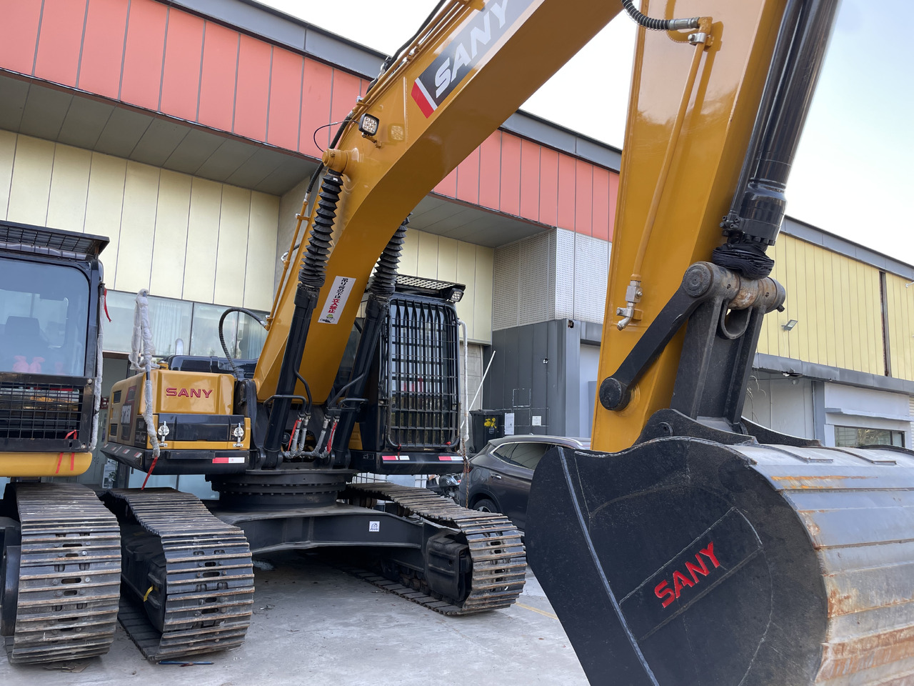 SANY SY365H - Гусеничный экскаватор: фото 3 SANY SY365H - Гусеничный экскаватор: фото 3