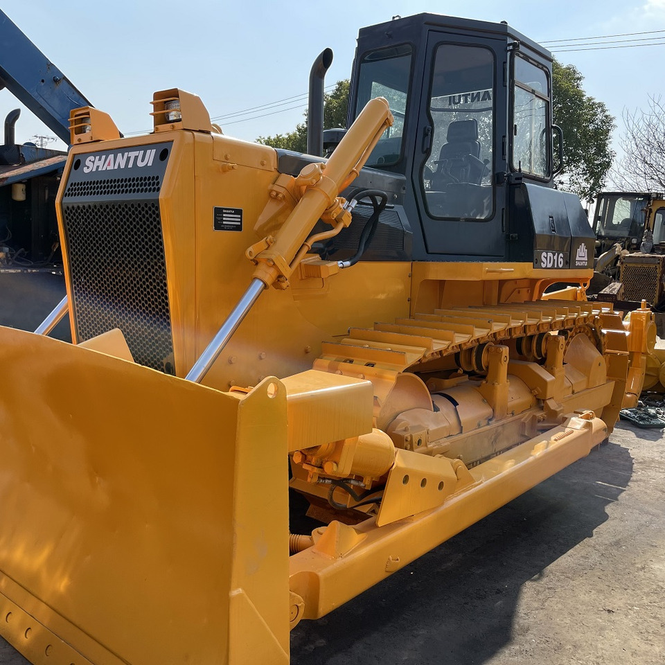 SHANTUI SD16 - Бульдозер: фото 3 SHANTUI SD16 - Бульдозер: фото 3