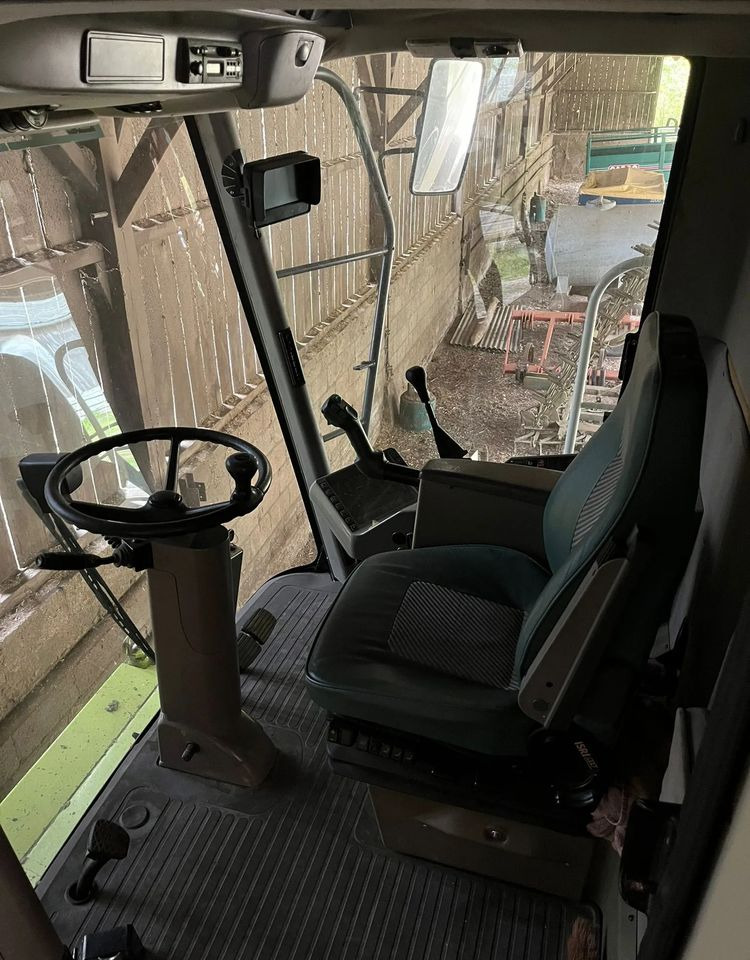 Claas 450 - Зерноуборочный комбайн: фото 2 Claas 450 - Зерноуборочный комбайн: фото 2