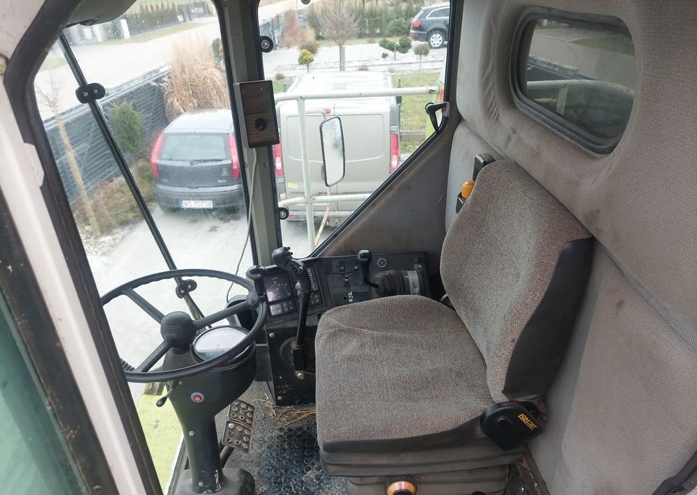 Claas Dominator 98SL - Зерноуборочный комбайн: фото 5 Claas Dominator 98SL - Зерноуборочный комбайн: фото 5