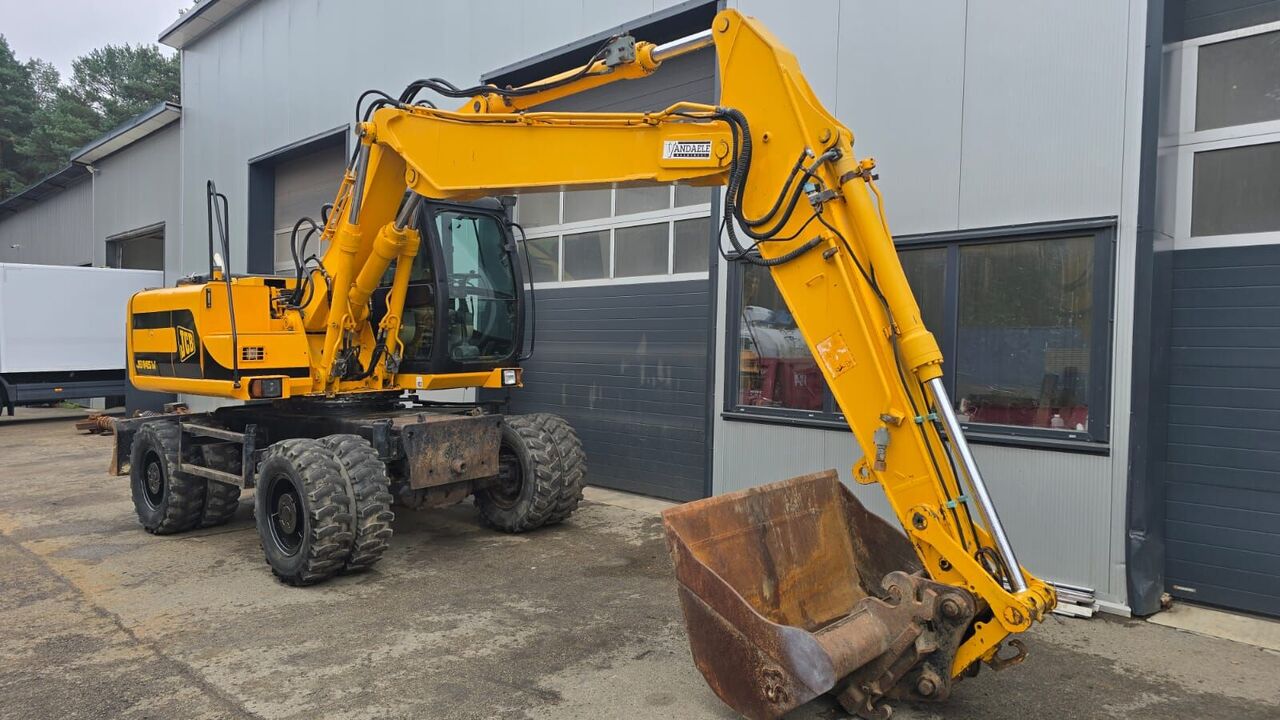 JCB JS 145 W - Колёсный экскаватор: фото 3 JCB JS 145 W - Колёсный экскаватор: фото 3
