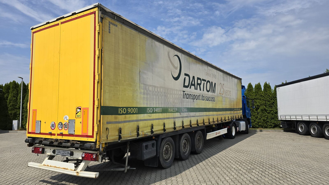 Kässbohrer XS - Тентованный полуприцеп: фото 1 Kässbohrer XS - Тентованный полуприцеп: фото 1