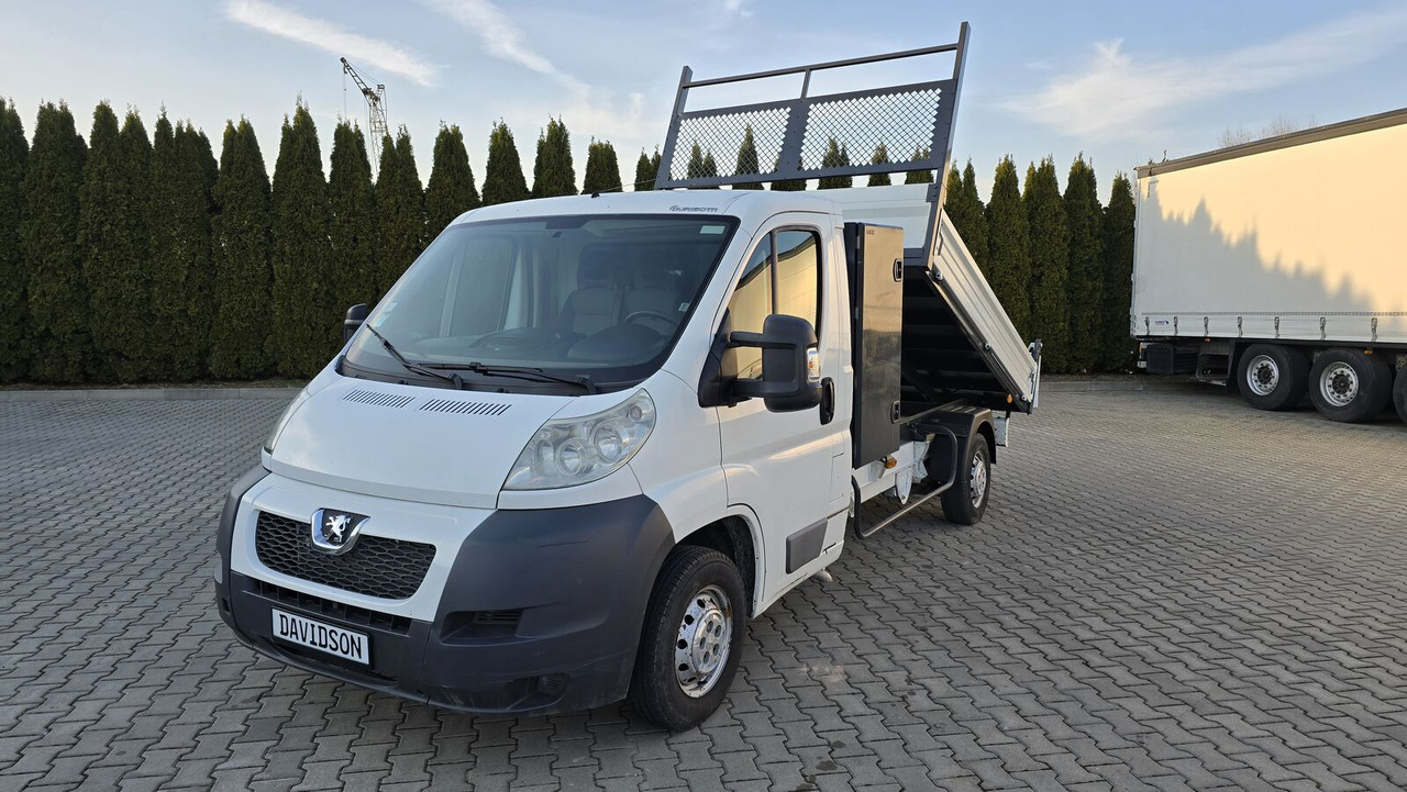 Peugeot Boxer 2.2 - Малотоннажный самосвал: фото 1 Peugeot Boxer 2.2 - Малотоннажный самосвал: фото 1