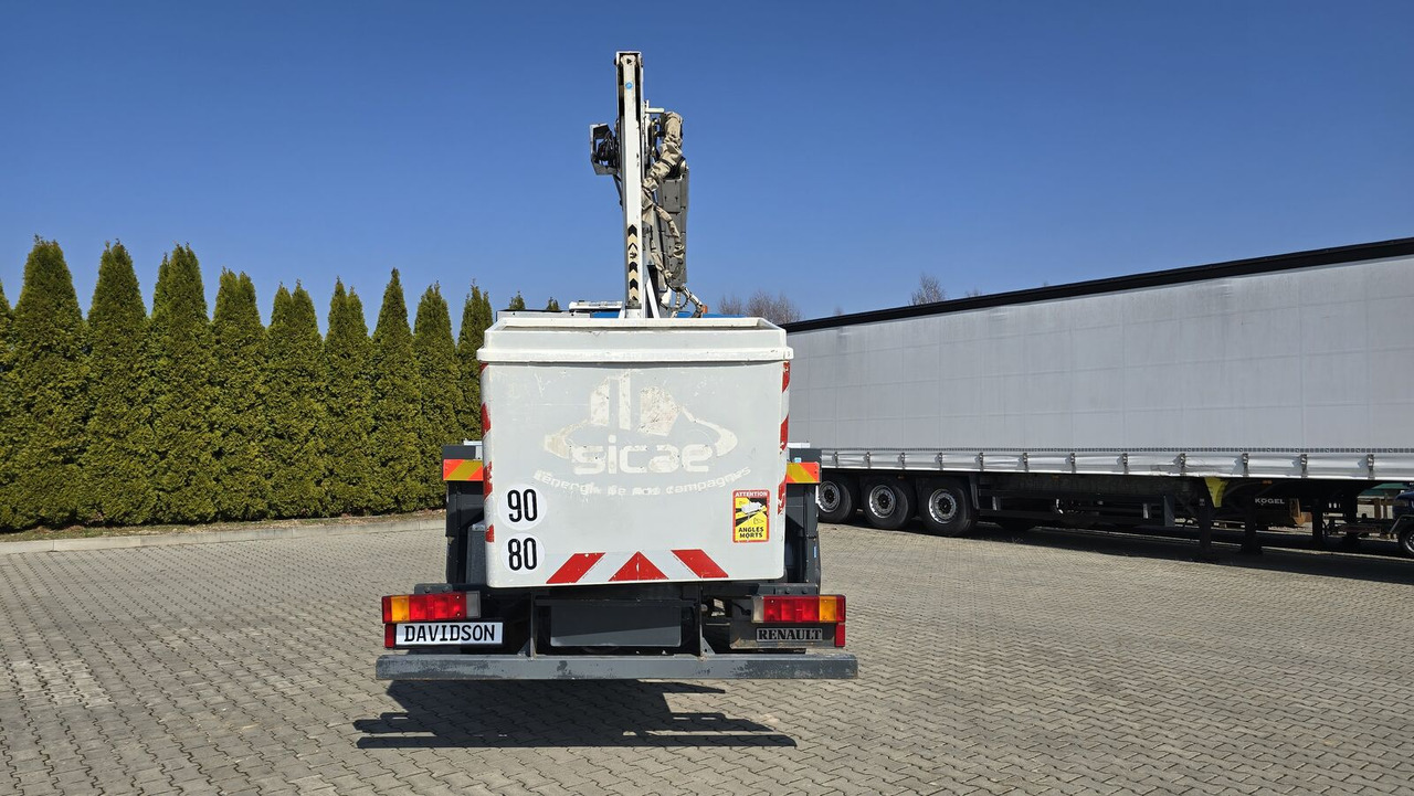 Renault Kerax 270 DCi 4X4 - Грузовик с подъемником: фото 5 Renault Kerax 270 DCi 4X4 - Грузовик с подъемником: фото 5