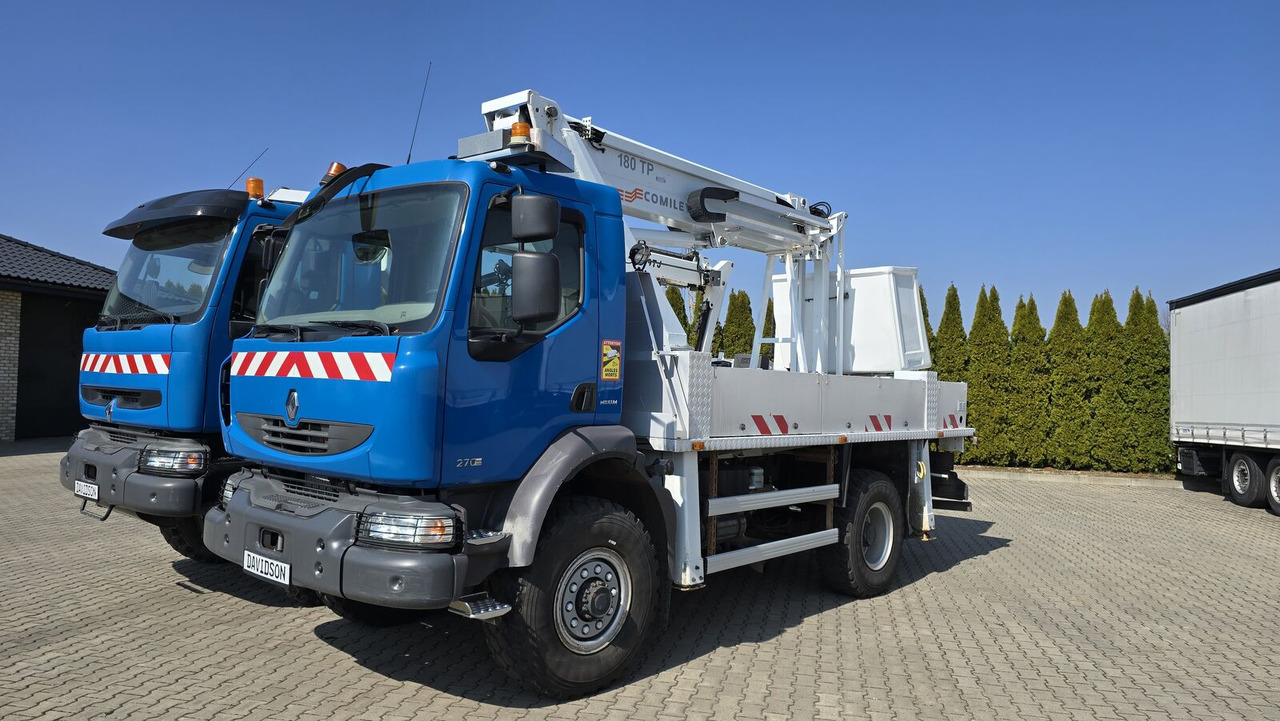 Renault Midlum 270 DXI 4X4 - Грузовик с подъемником: фото 1 Renault Midlum 270 DXI 4X4 - Грузовик с подъемником: фото 1