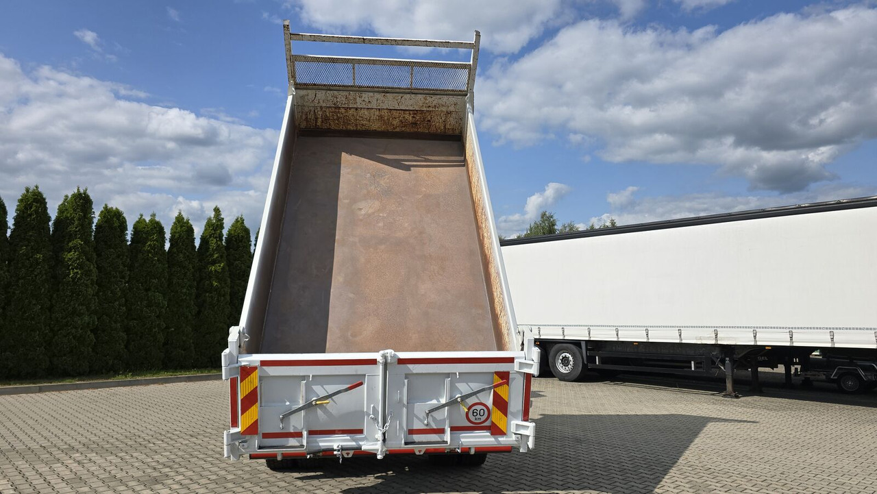 Renault Midlum 270 - Самосвал, Автоманипулятор: фото 5 Renault Midlum 270 - Самосвал, Автоманипулятор: фото 5