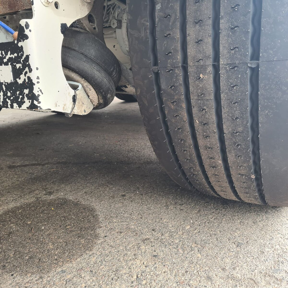 Stas S300CX - Самосвальный полуприцеп: фото 3 Stas S300CX - Самосвальный полуприцеп: фото 3