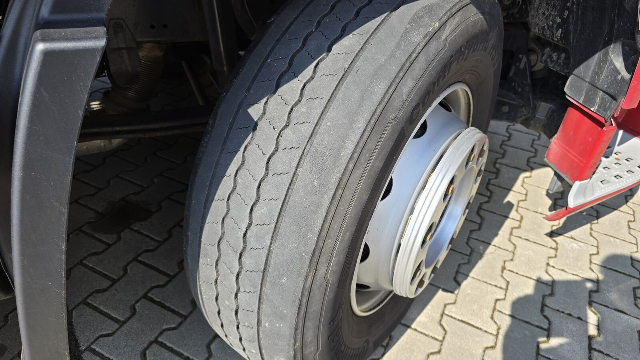 Тягач DAF XF 460: фото 7