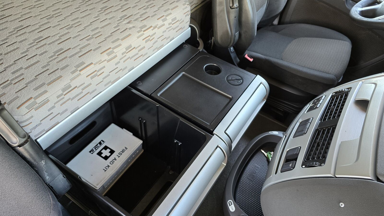 Тягач DAF XF 460: фото 16