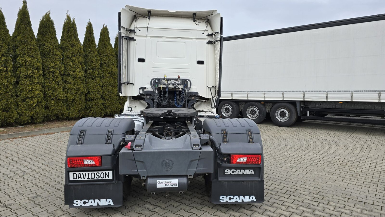Scania R 450 STREAMLINE E6 + POMPA - Тягач: фото 5 Scania R 450 STREAMLINE E6 + POMPA - Тягач: фото 5