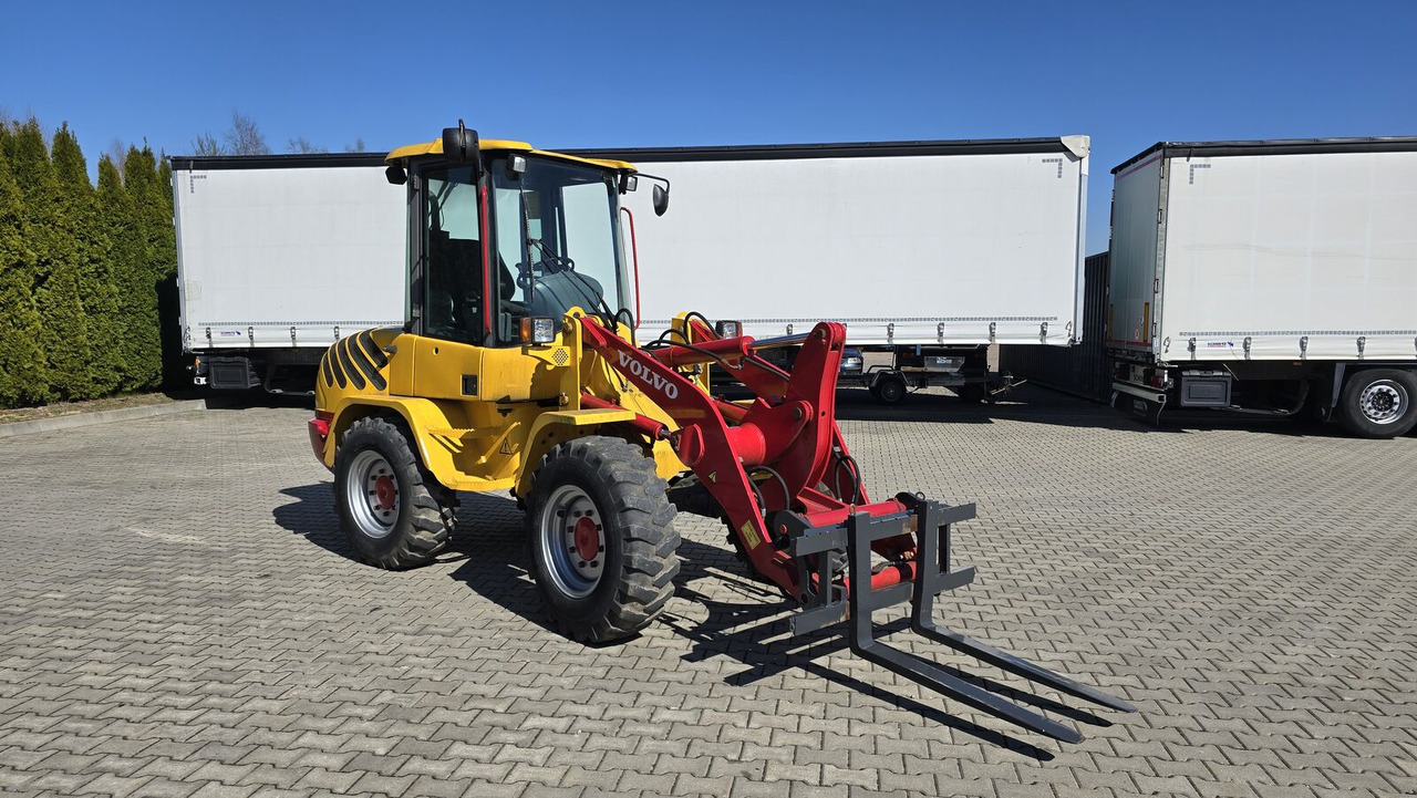 Volvo L 30Z - Колёсный погрузчик: фото 1 Volvo L 30Z - Колёсный погрузчик: фото 1