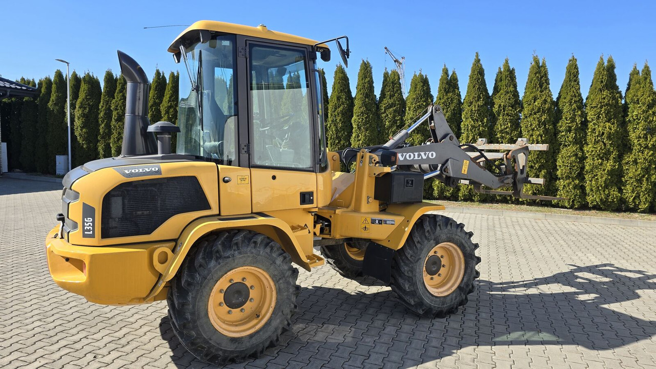 Volvo L 35 G - Колёсный погрузчик: фото 1 Volvo L 35 G - Колёсный погрузчик: фото 1